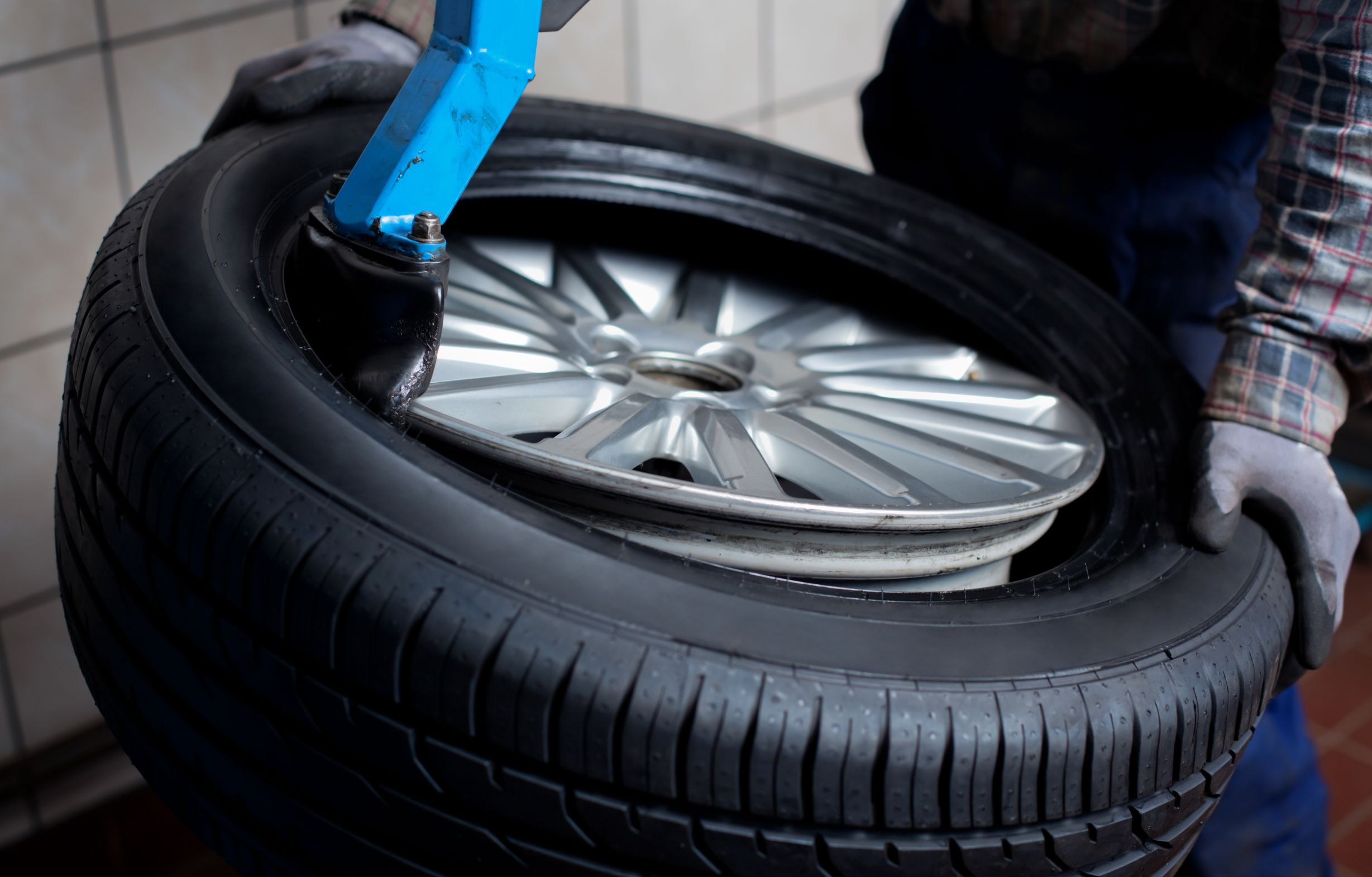 Tire Change Service